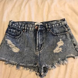 Forever 21 distressed jean shorts